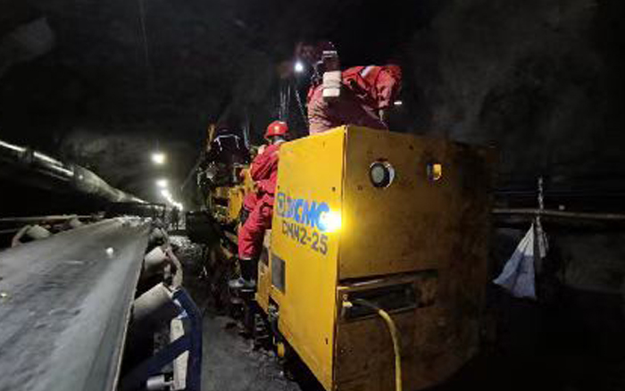 �۾�װ�����£�ʢ������CMM2-25ú����ê���공�׷�