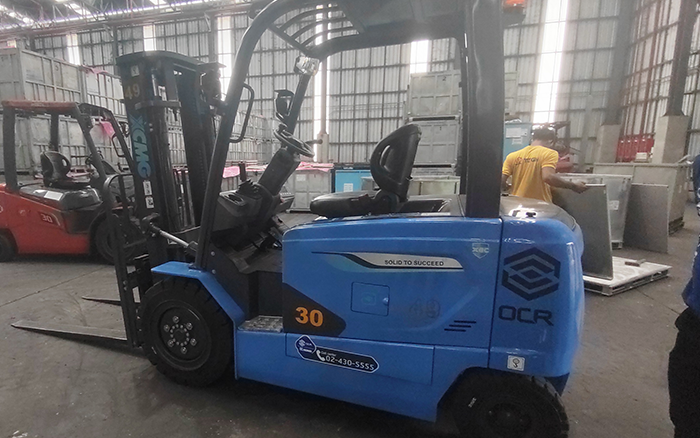 ���˽������� ʢ�����ֲ泵����ϵ��